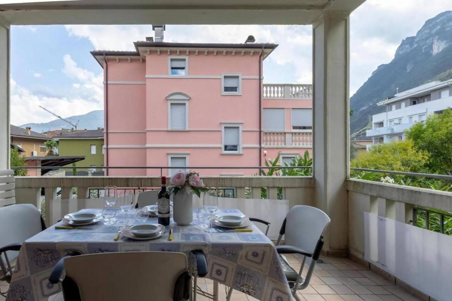 Rivadelgardaapartment Terrace & Free Parking * Riva del Garda